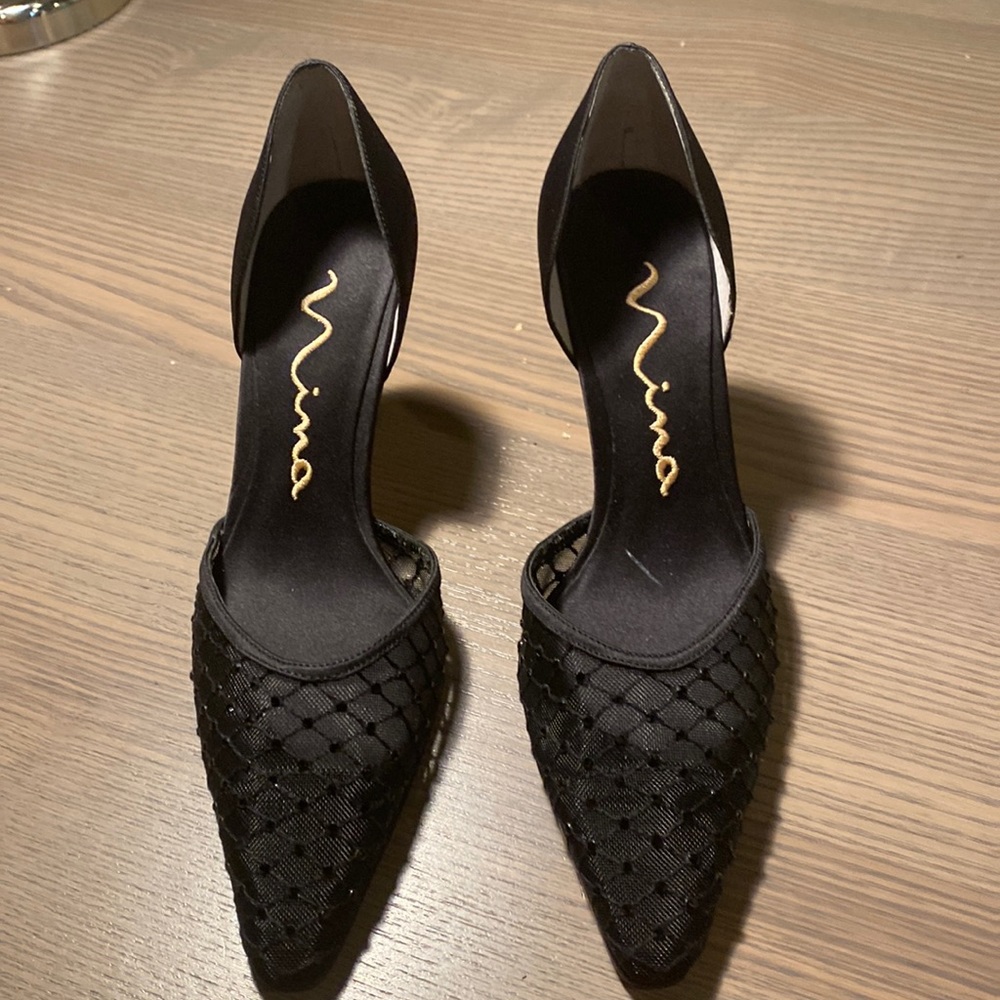 Nina Heel